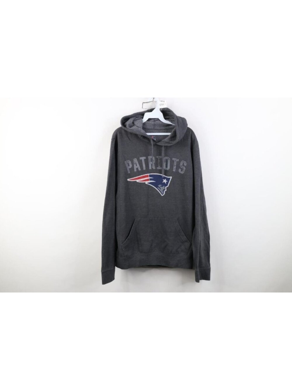 Y2K Majestic Mens Medium Faded New England Patriots Football Hoodie Sweatshirt